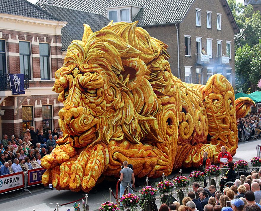 flower-sculpture-parade-corso-zundert-2016-netherlands-61