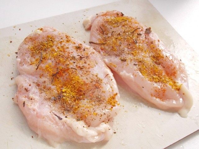 Замаринуем куриные грудки Замаринуем куриные грудки