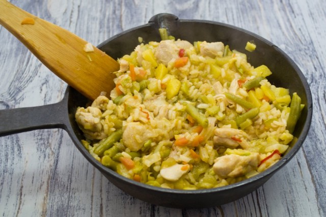 солянка рецепт с рисом и курицей. Solianka sbornaia s kuritcei i risom 13. солянка рецепт с рисом и курицей фото. солянка рецепт с рисом и курицей-Solianka sbornaia s kuritcei i risom 13. картинка солянка рецепт с рисом и курицей. картинка Solianka sbornaia s kuritcei i risom 13. Всем здравствуйте! Хочу предложить Вам рецепт очень вкусной солянки Готовить эту вкусняшку меня научила свекровь.