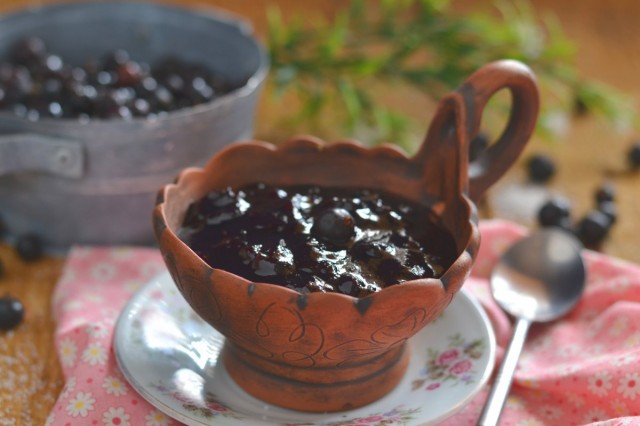 Джем из чёрной смородины — просто, вкусно, полезно! Джем из чёрной смородины — просто, вкусно, полезно!