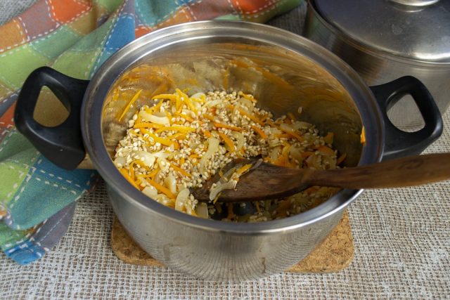 перловая каша с солеными огурцами. Смотреть фото перловая каша с солеными огурцами. Смотреть картинку перловая каша с солеными огурцами. Картинка про перловая каша с солеными огурцами. Фото перловая каша с солеными огурцами